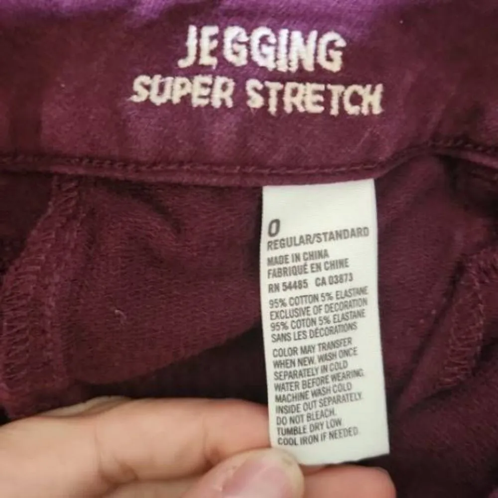 American Eagle Size 0 Super Stretch Maroon Jegging Jeans - Image 5