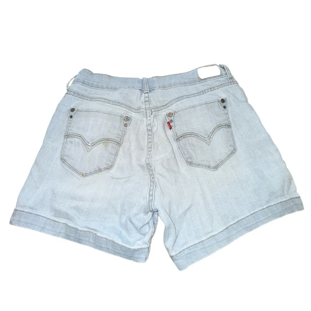 Levi'’s Denim Shorts - Image 5