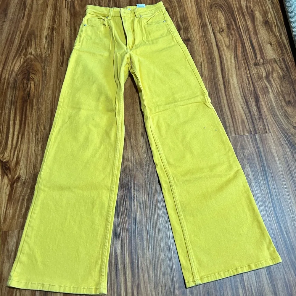 Yellow straight leg jeans - Image 2