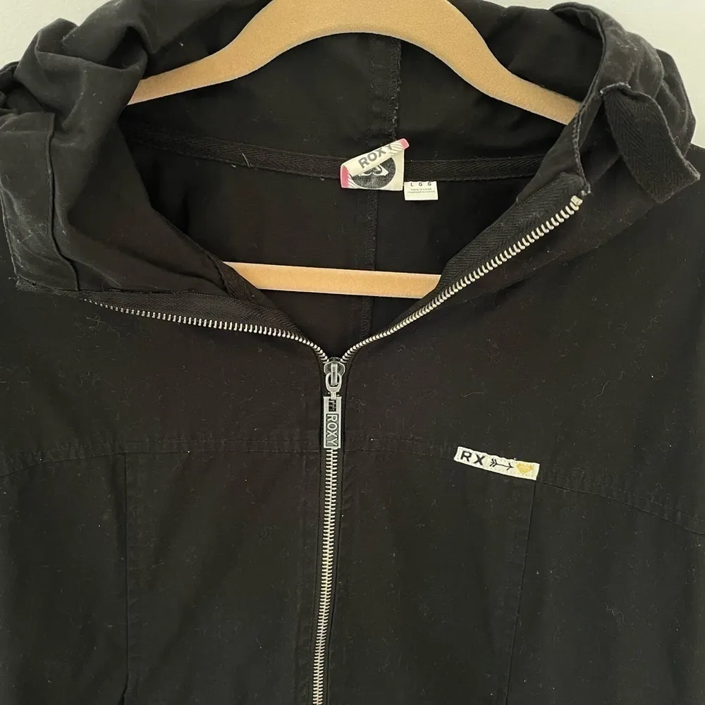 Roxy  ZIP UP JACKET cropped 3/4 sleeve’s size large - Image 2