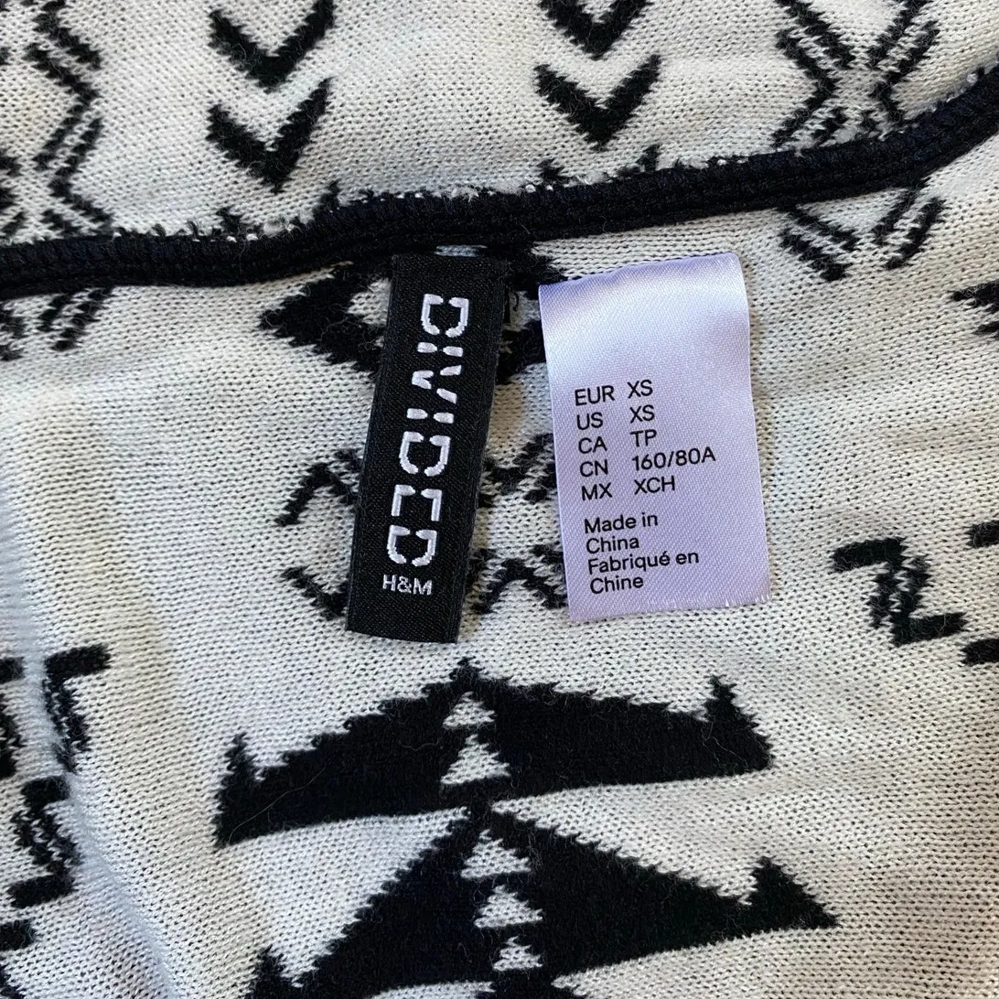 H&M Divided Southwestern Print Open Waterfall Cardigan‎ Reversible Sweater XS - Image 4