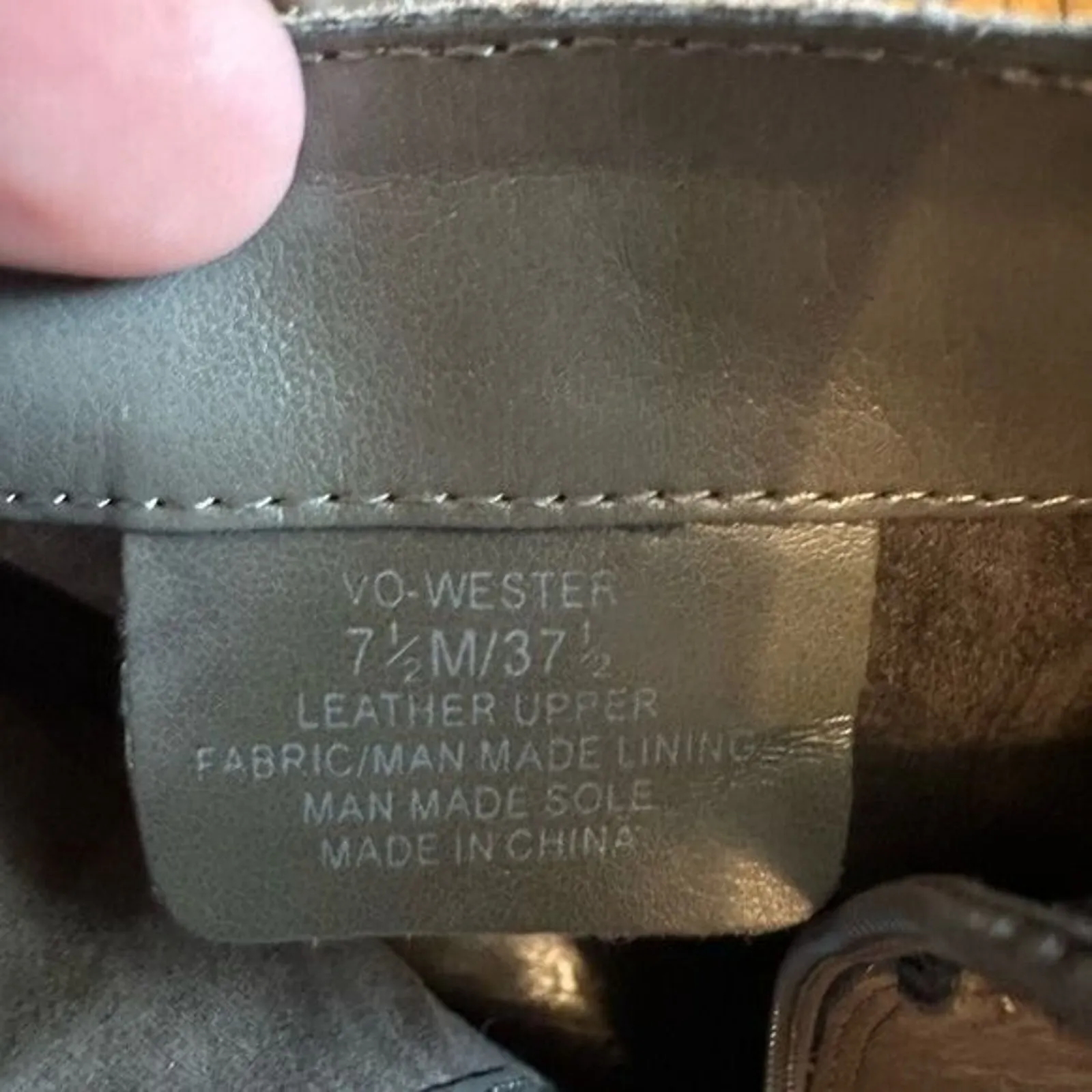 Vince Camuto Wester Gray Ankle Boots size 7.5 - Image 8