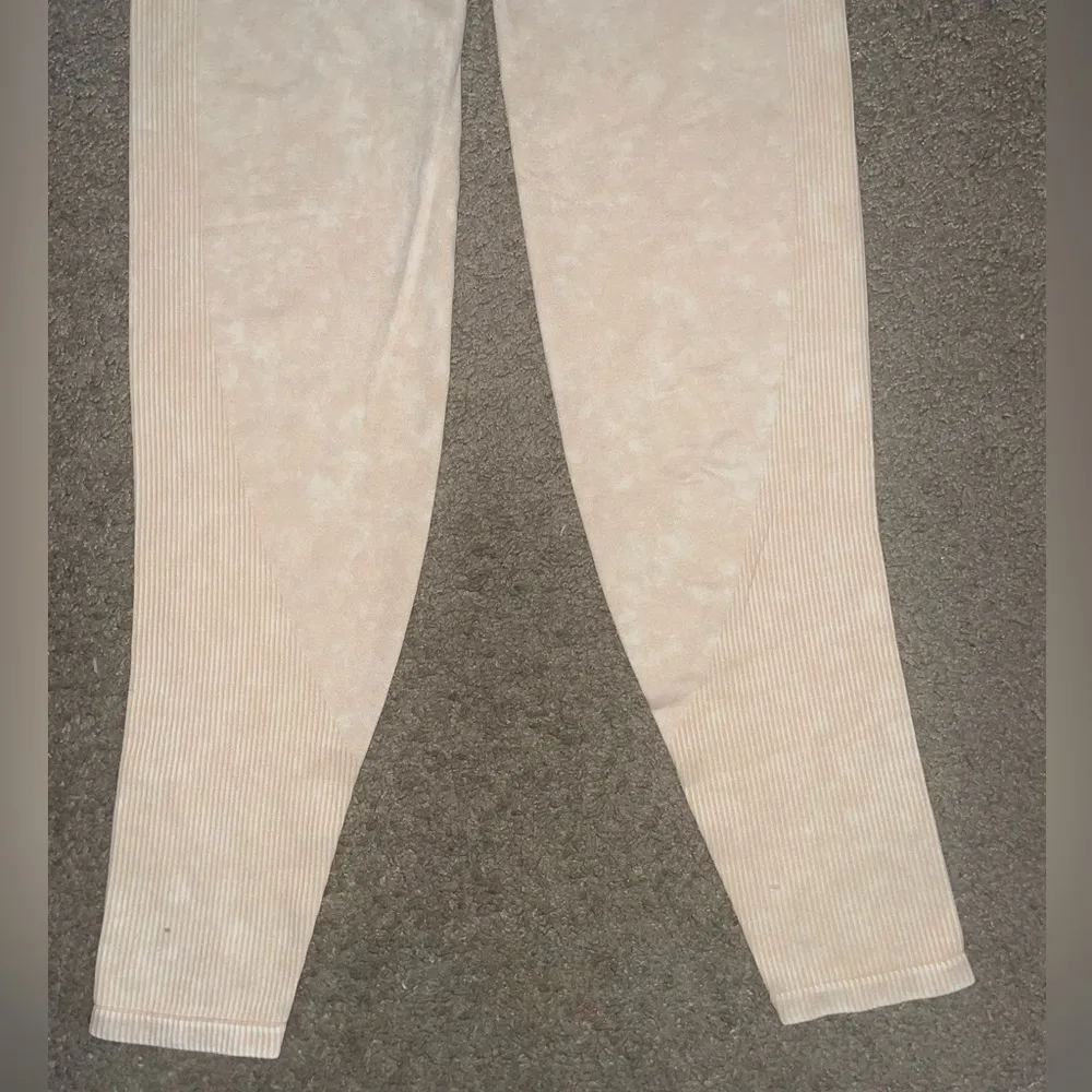 Victoria’s Secret (PINK) Seamless Activewear Leggings, Size M - Image 5