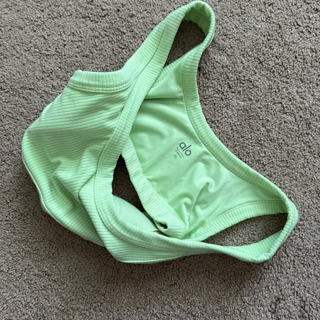 Alo Light Green Ribbed Sports Bra size XS - Image 3
