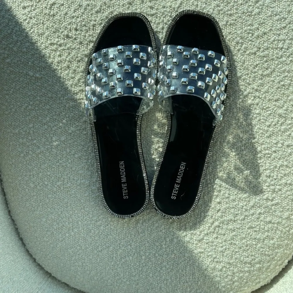 JYNN CLEAR SANDALS - Image 3