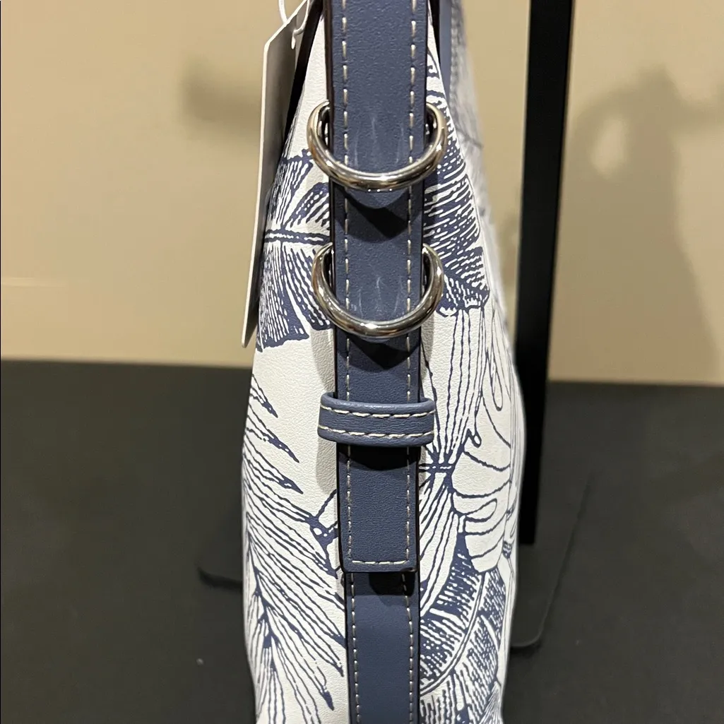 Tommy Bahama | Tropical Leaf Print Adjustable Shoulder Bag - Image 7