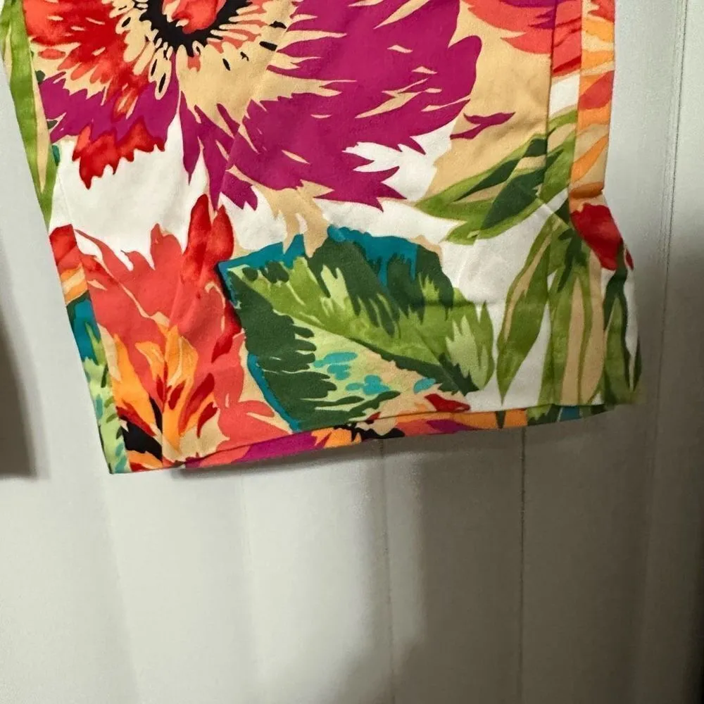 Bandolino stretch floral print multicolor capris, 2 front pockets - Image 6