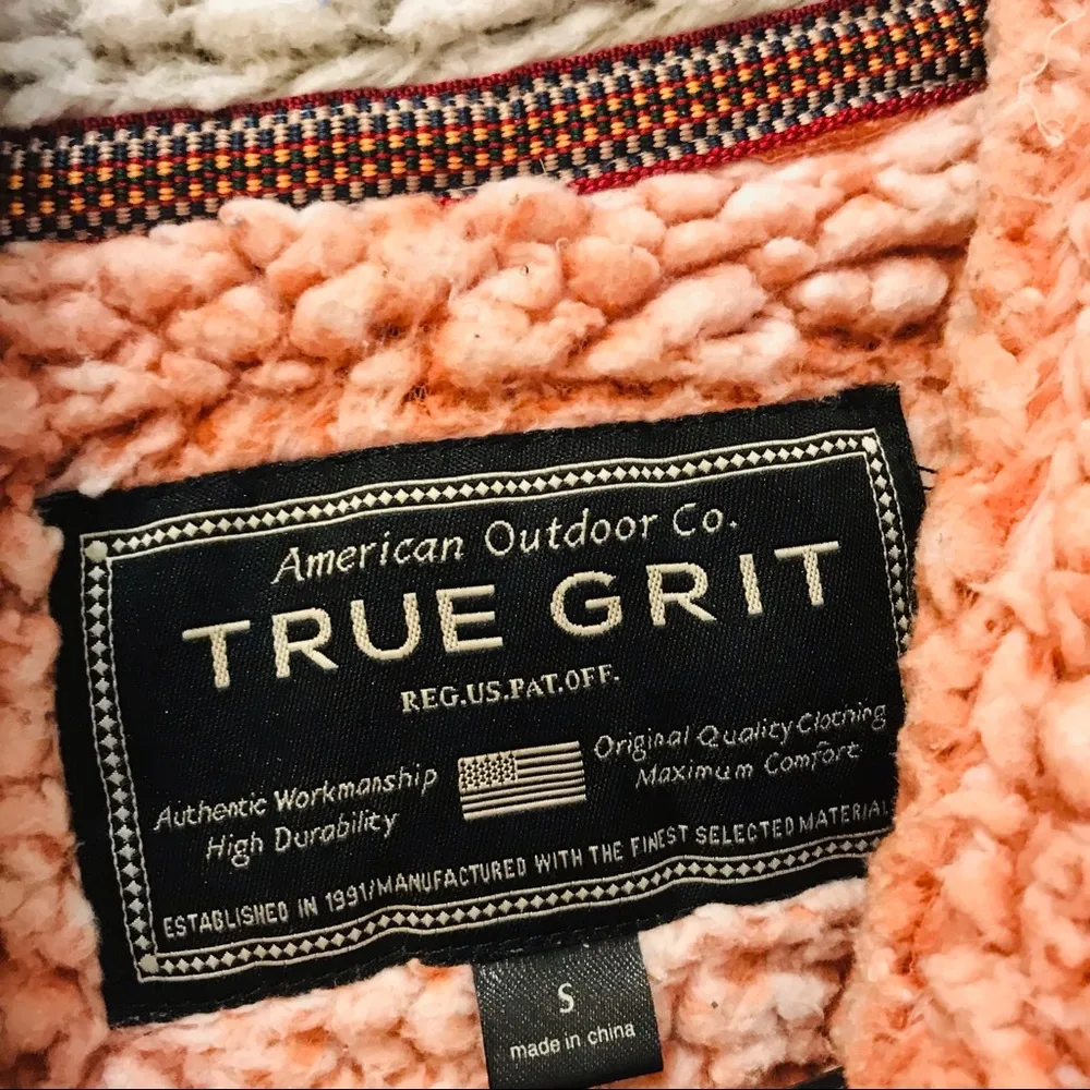 FROSTY TIPPED PILE 1/2 ZIP PULLOVER IN SPICE BY TRUE GRIT sz small - Image 4