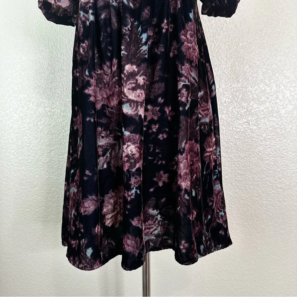 Urban Outfitters Penelope Velvet Puff Sleeves Babydoll Mini Dress, Sz Small - Image 5