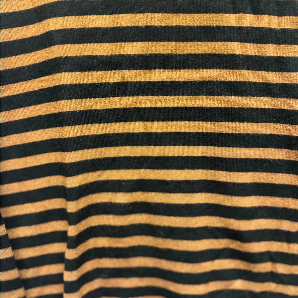 Black and Gold Striped Long Sleeve Top Size L - Image 3