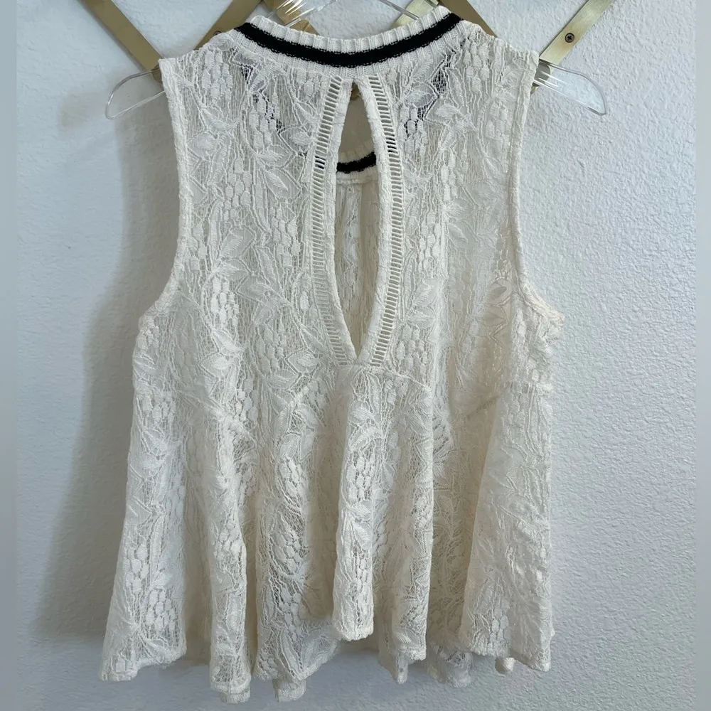 Free People Maisie Ivory Combo Top White Lace
Sleeveless Small - Image 8