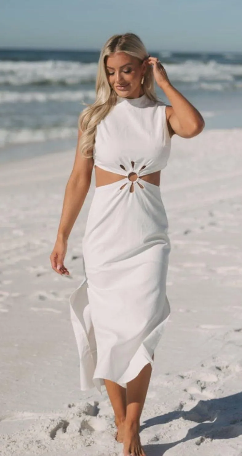 Everly Ring Cutout Midi Dress - Image 2