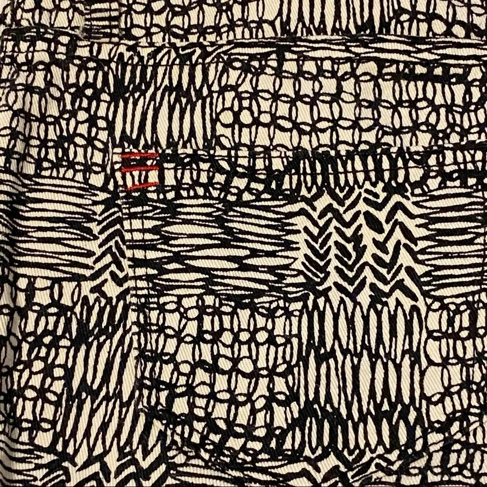 Urban Outfitters BDG Shortie shorts black white geometric womens size‎ 25 - Image 9