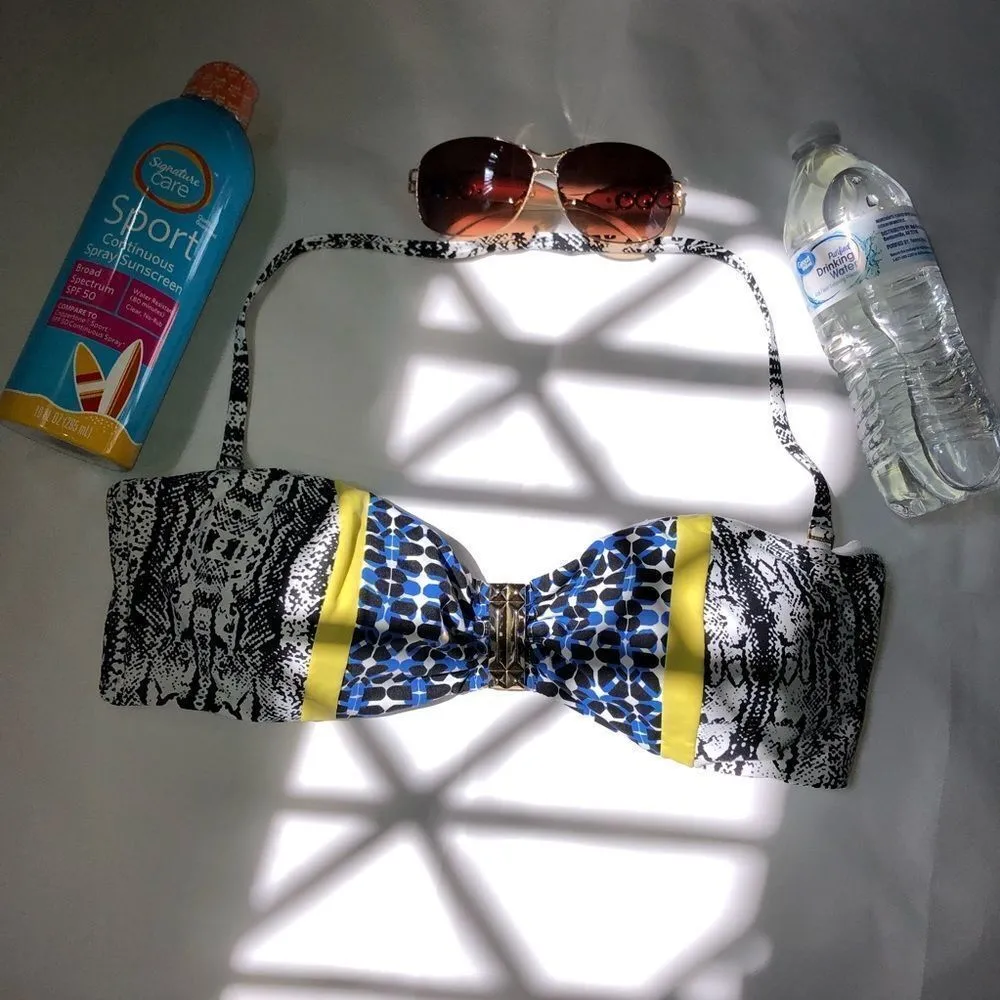 BCBG MAXAZRIA NWOT Urban Contrast Bandeau TOP ONLY - Image 3