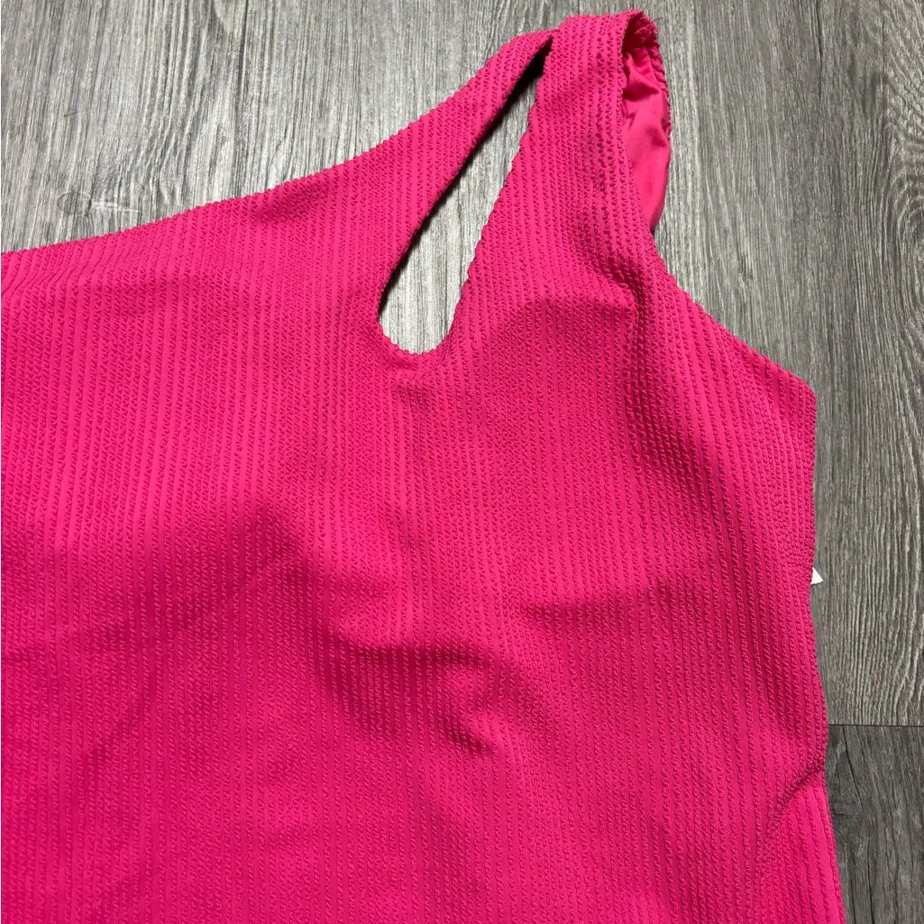 Old Navy One Shoulder Textured Bathing Suit - Image 2