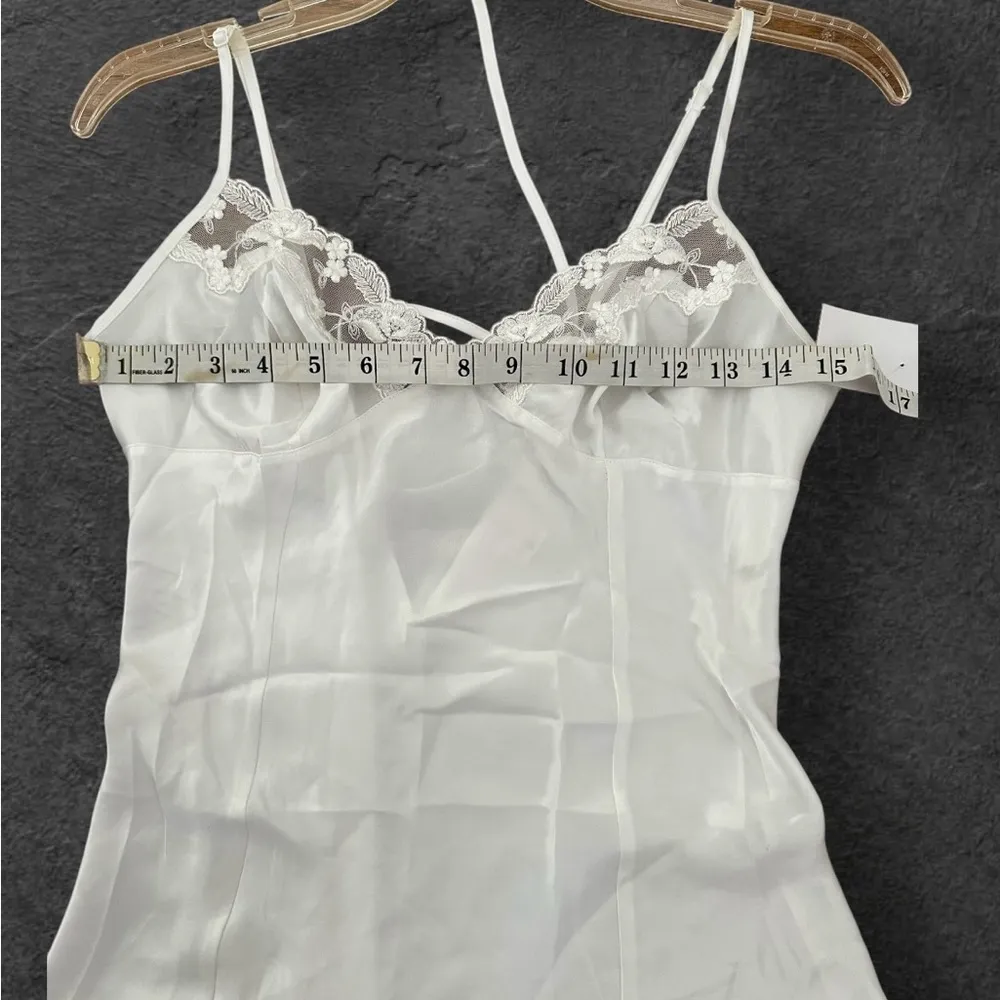 Vintage White Chemise with Lace Trim and Spaghetti Straps - Image 5