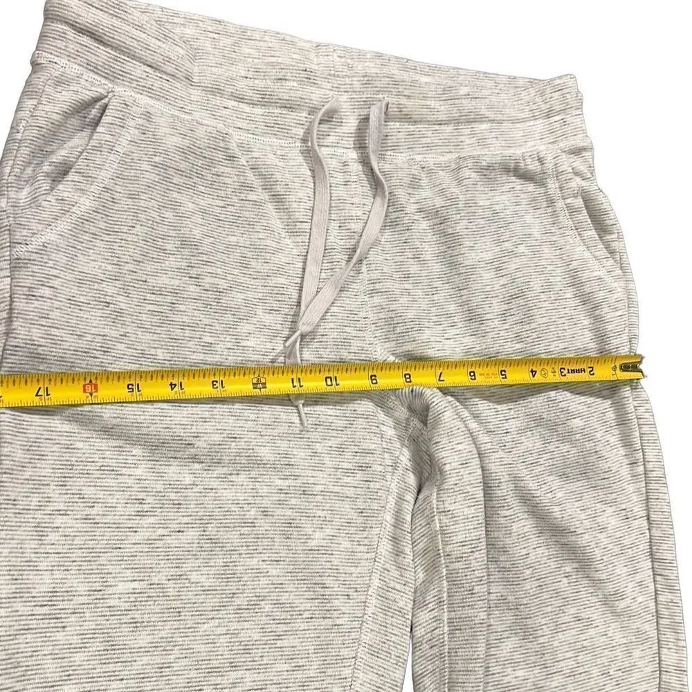 Champion  ankle Jogger pants size L - Image 5