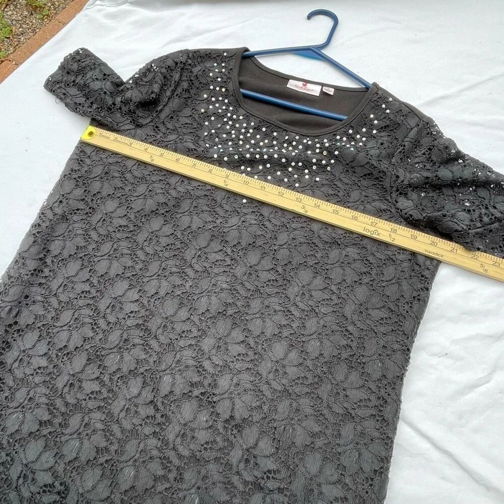 QVC Quacker Factory size L lace pearl rhinestone embellished top. - Image 4