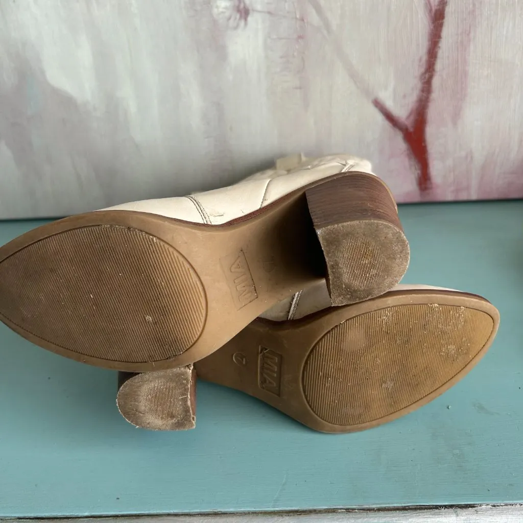 MIA Raylyn Western Boots Ivory Western Heeled Boot Size 7 Rodeo Pointed Toe - Image 5