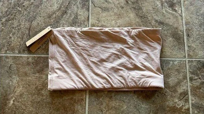 Skims Fits Everybody Bandeau Clay 2X - Image 5