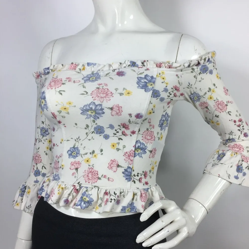 Floral off the Shoulder Ruffle Top XS - Image 12