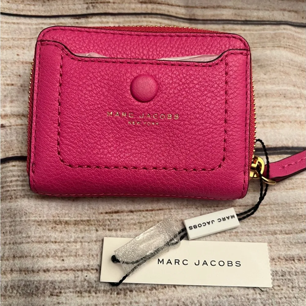 Marc Jacobs Pink and Black Wallet with Zipper Closure - Image 2