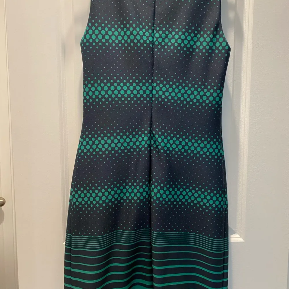 Tommy Hilfiger Dress Size 4 - Image 3