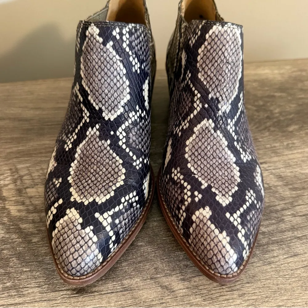 Madewell Sonia Leather Python Snake Embossed Ankle Boots Booties Woman’s Size 7 - Image 3