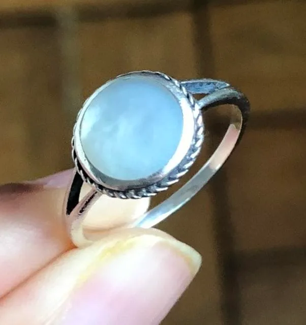 Moonstone Sterling Silver Ring - Image 4