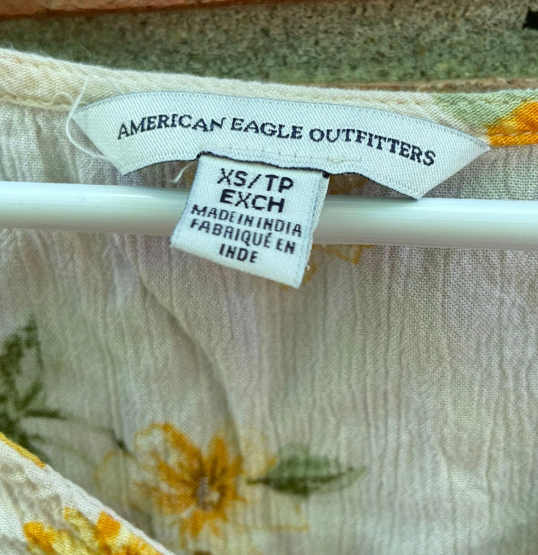 american eagle floral blouse  - Image 2