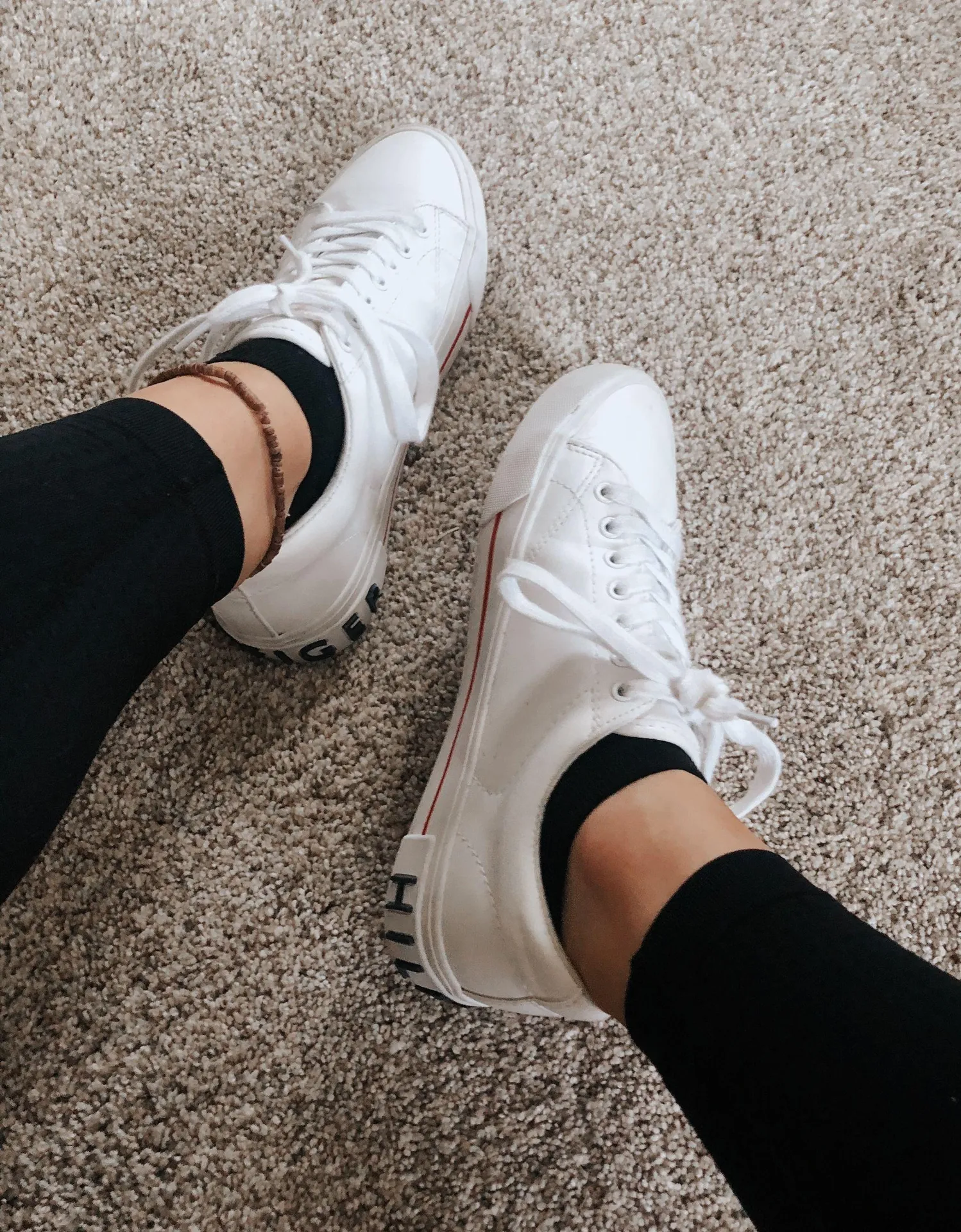 Tommy Hilfiger Shoe - Image 3