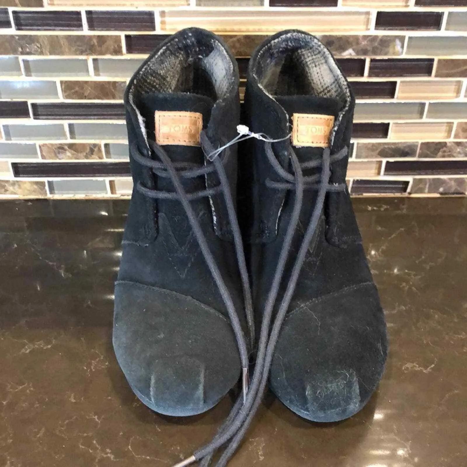 Toms Black suede wedge ankle booties boots women’s size 7 - Image 3
