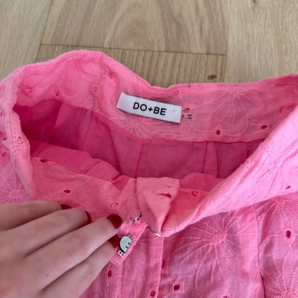 DO+BE  Vibrant Pink Eyelet Shorts - Image 2