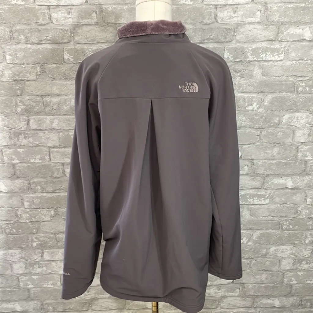 The North Face Lavender Windwall Jacket - Image 7