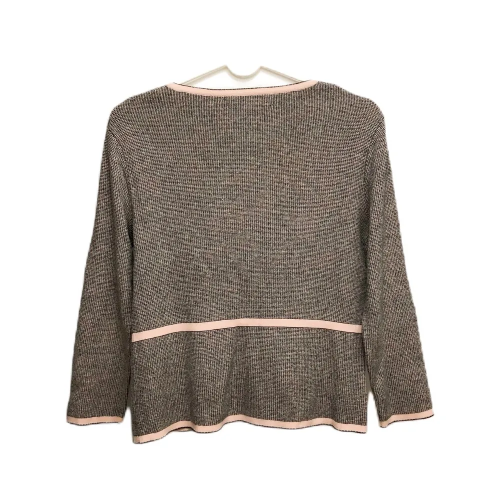 Jones New York Women’s Gray Pink V-Neck Sweater Rose Pullover Casual Work Size M - Image 2