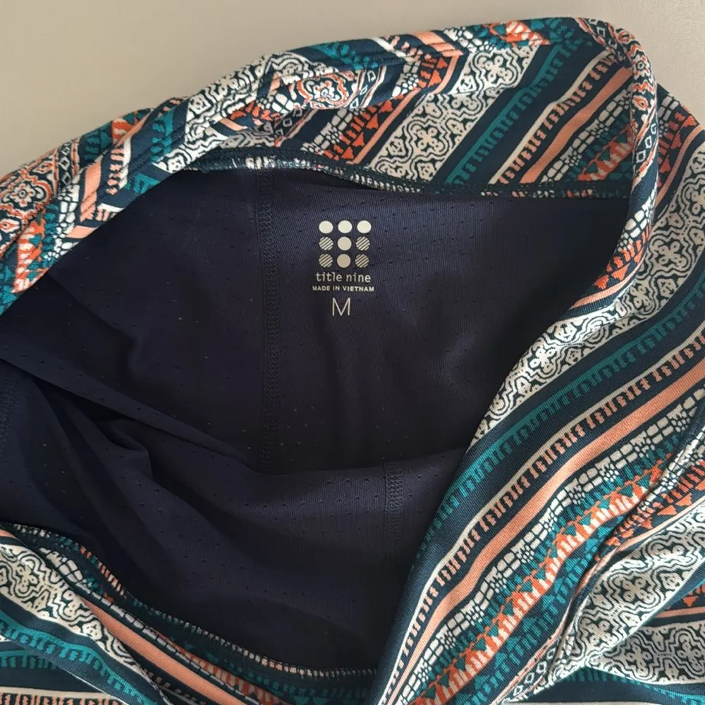 Title nine Women's Athletic Work out skirt skort with shorts built in pickleball - Image 3