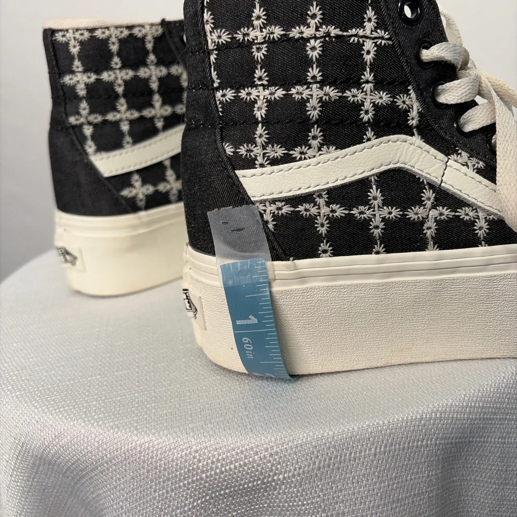 Vans Sk8-Hi Platform Black Embroidered High Top Sneakers Women’s 5(B76) - Image 5