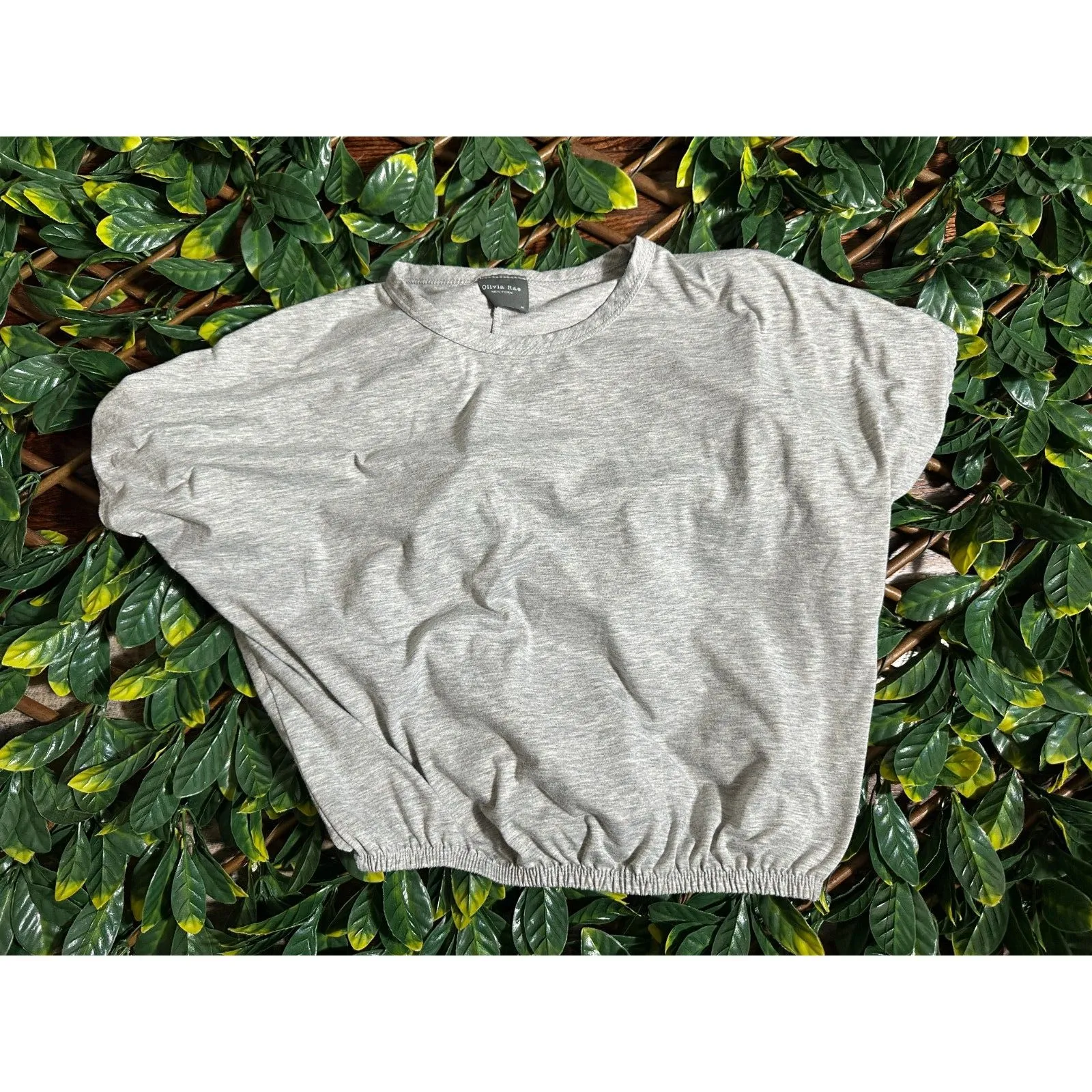 Olivia Rae Cropped Synched Waist T Shirt Size Medium - Image 5