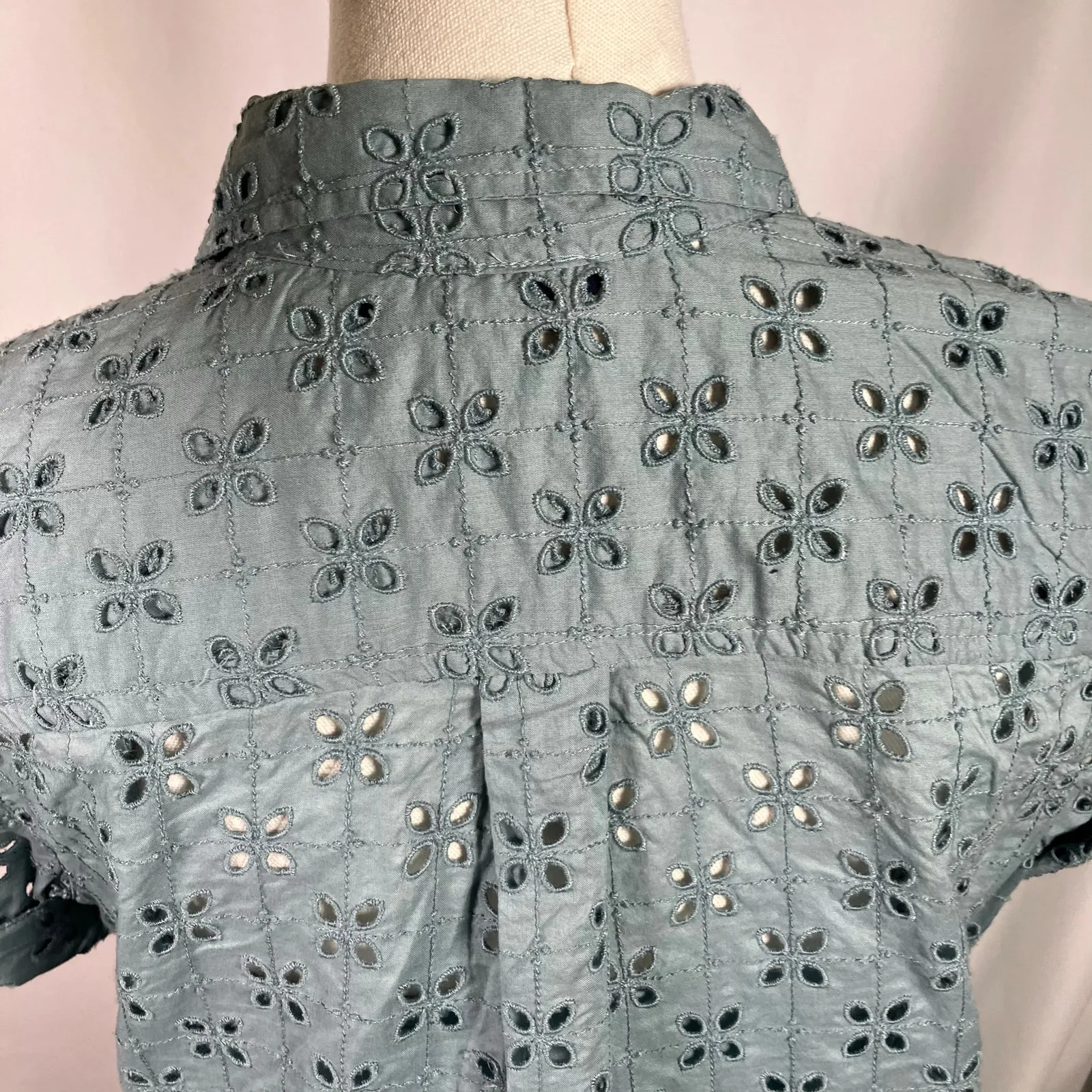 GAP XXS Blue Eyelet Shirt Dress Button Front Short Sleeve Preppy Coquette‎ - Image 13