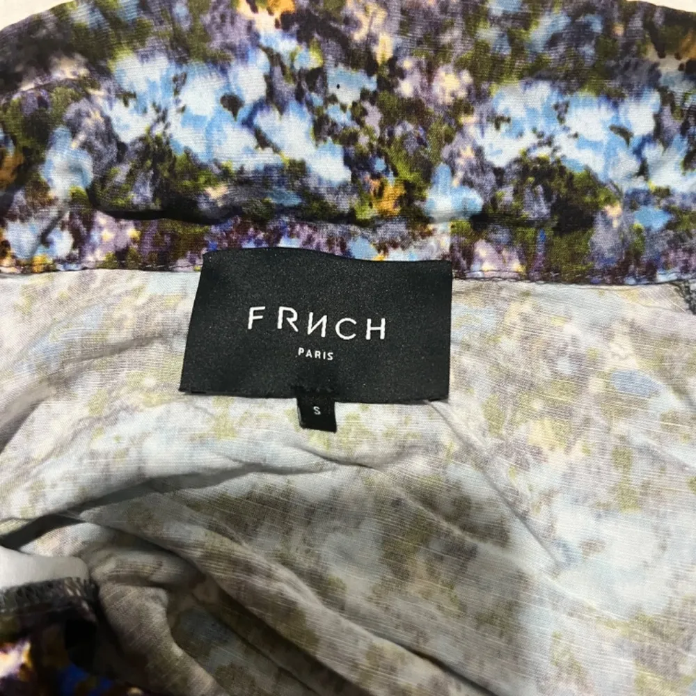 FRNCH women's button down blouse size small - Image 5