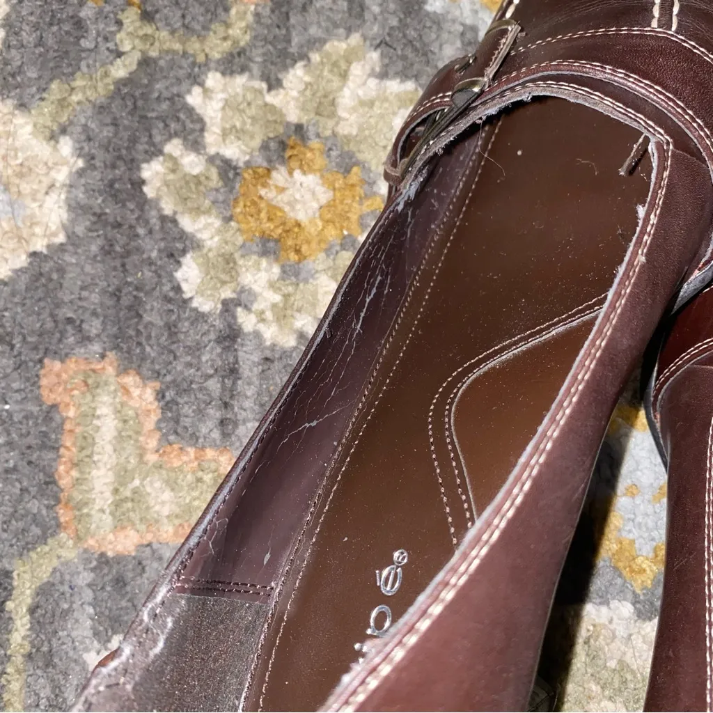 Maripé 90s true vintage whimsical dark academia leather mary jane w/ buckle - Image 12