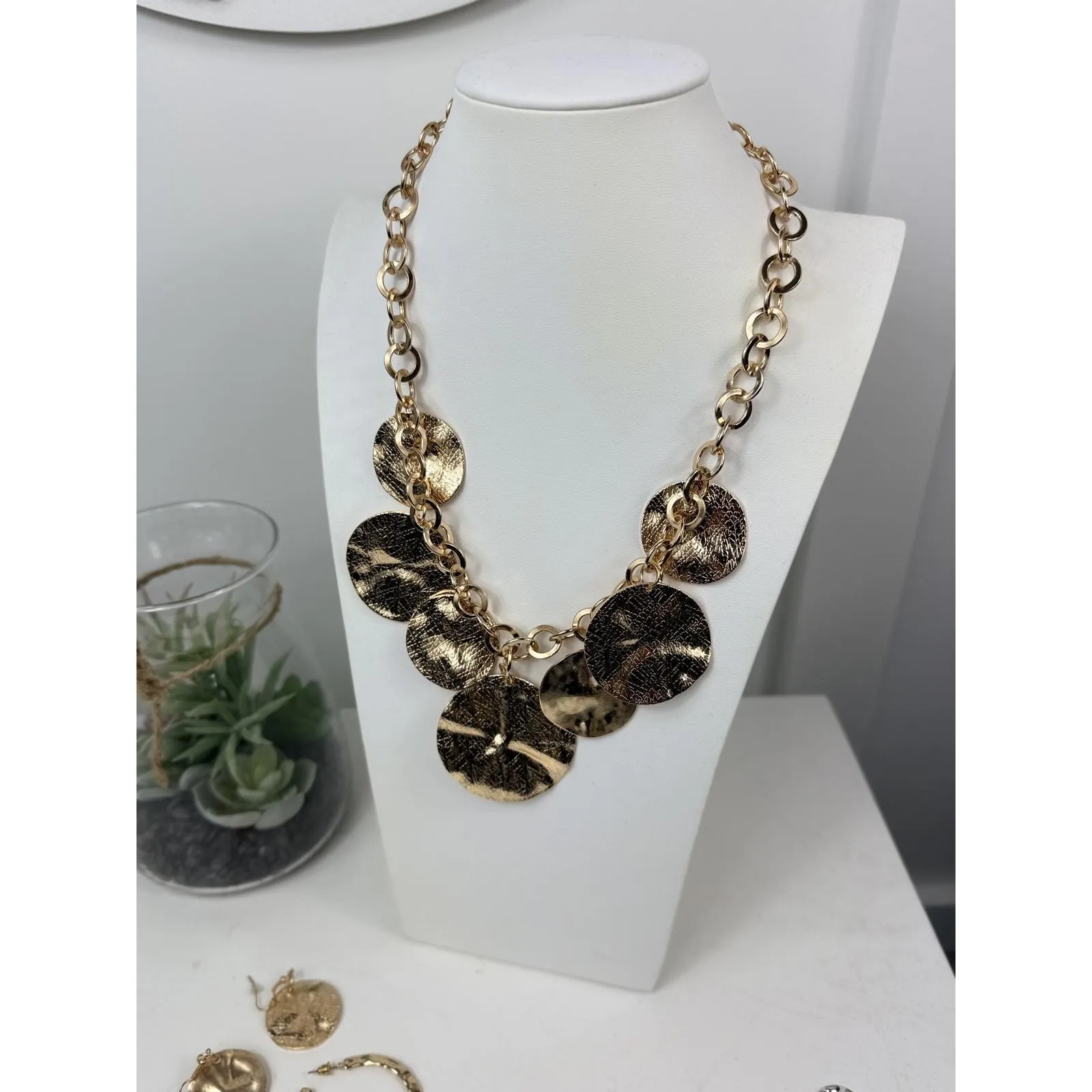 Beautiful Two Sets Jewelry Lot Silver - Image 5