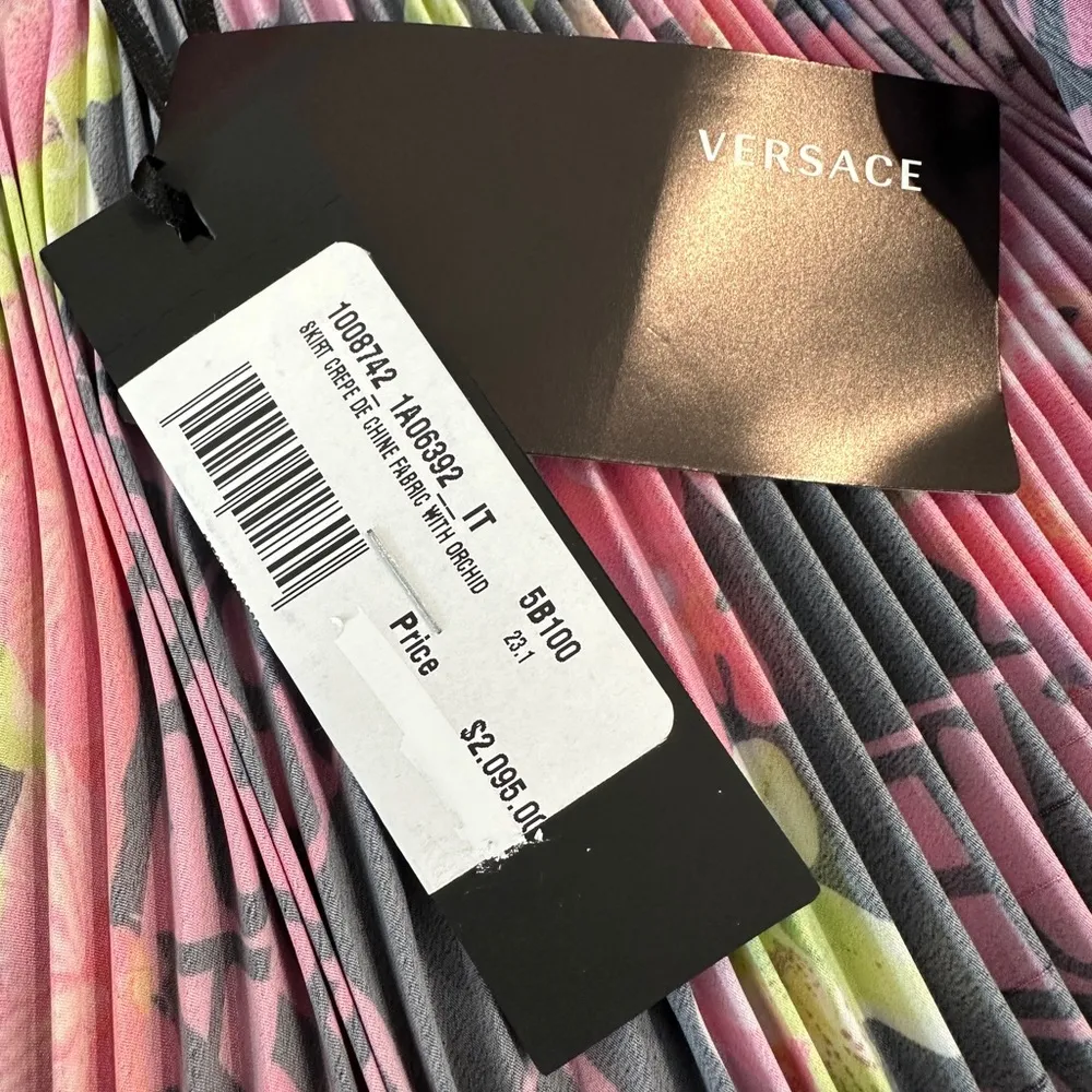 Versace Pleated Mini Skirt - Image 5