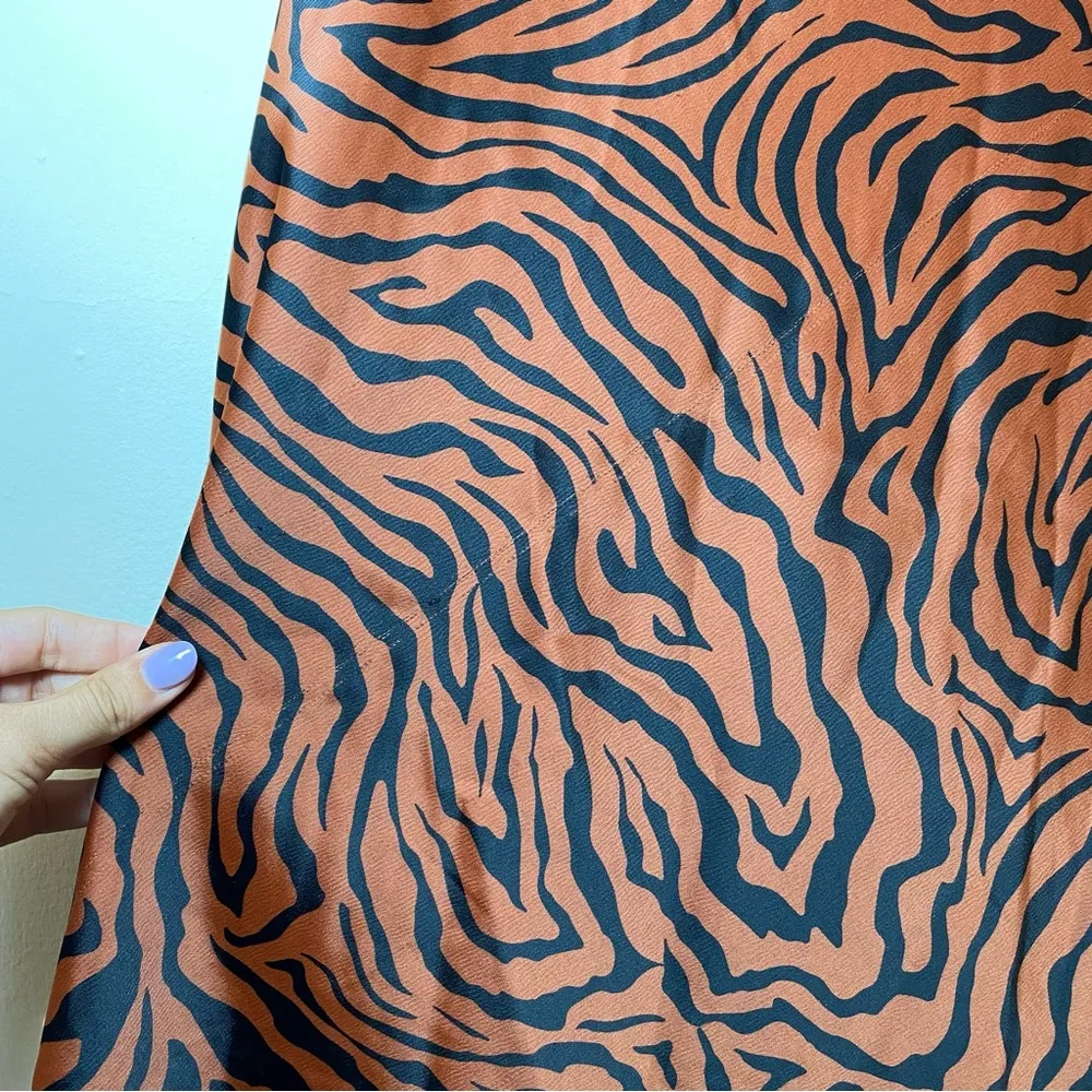 Sweet Baby Jamie | Satin Zebra Print Midi Pull - Image 10