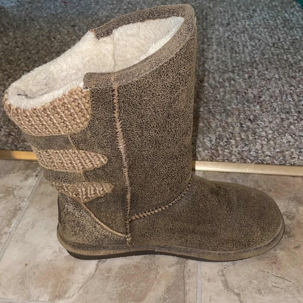 Women’s BearPaw Winter Boots - Image 3
