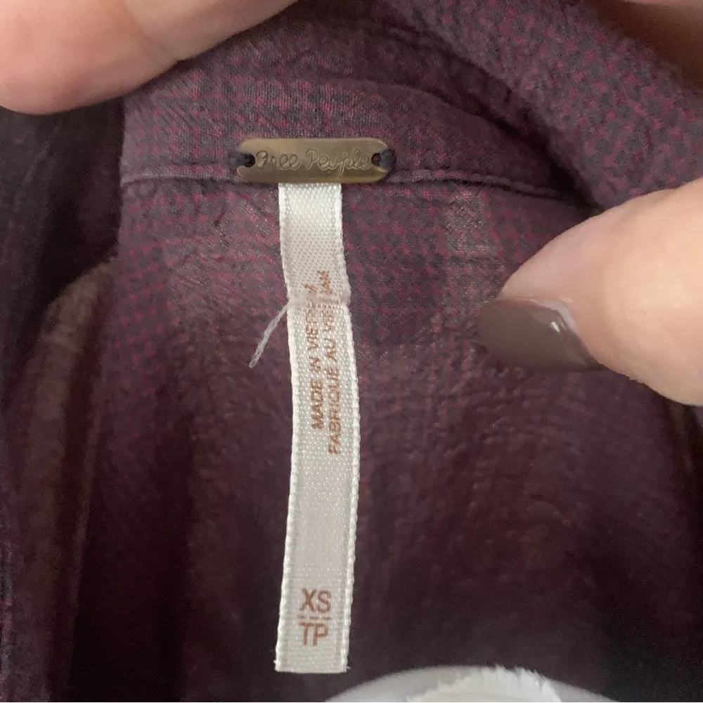 Free People Plum Purple High Low Oversized Button Down Shirt Size XS - Image 3