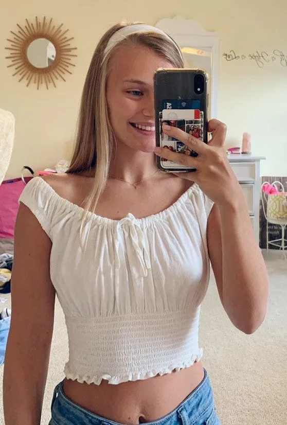 Brandy Melville Crop Top - Image 2