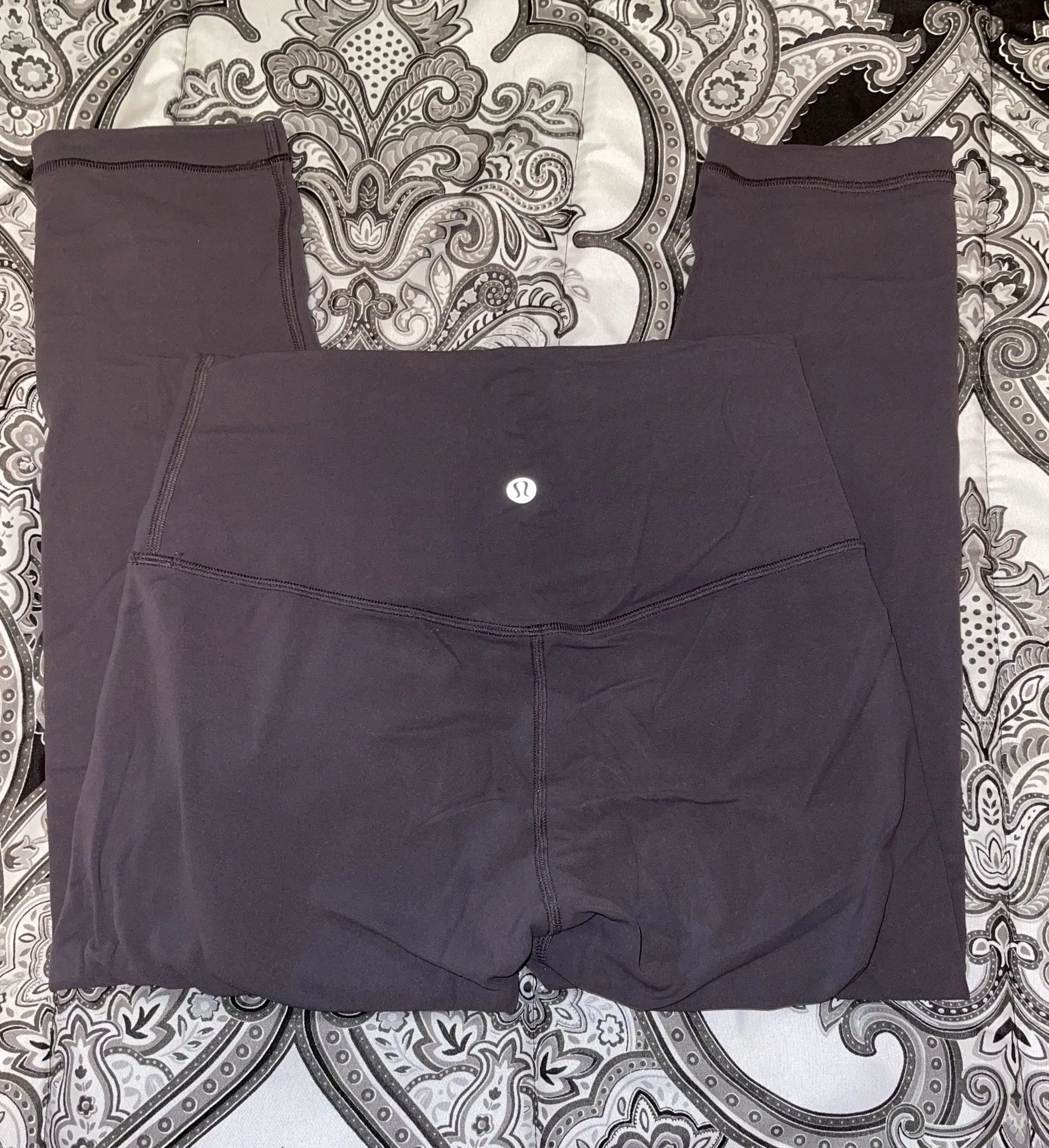 Lululemon Align Crop 21” Leggings - Image 2