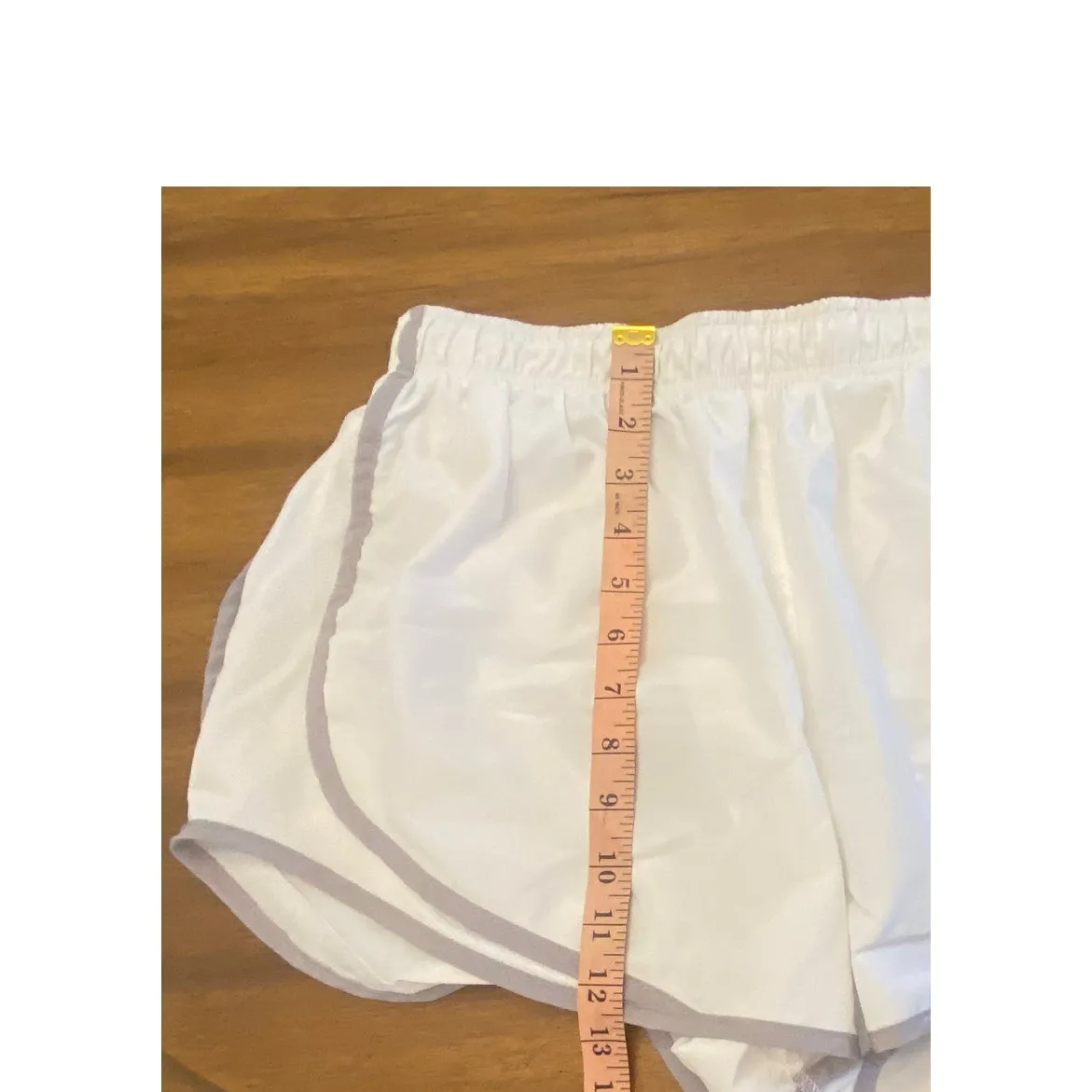 Nike Dri-FIT White Running Shorts Built-In Liner Women’s XL Training Gym Workout - Image 10