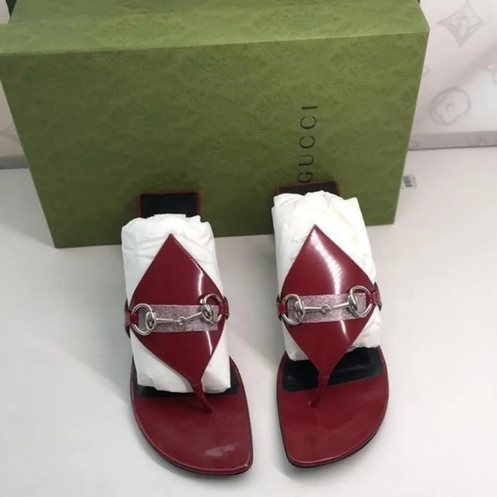 New Authentic Gucci Horsebit Kitten Heel Flip Flop – Red/Silver - Image 3